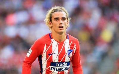 环亚体育动态-克瓦拉茨赫利亚突破造乌龙助攻